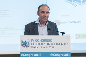 Carlos-Dominguez-ITH-1-Mesa-Redonda-4-Congreso-Edificios-Inteligentes-2018