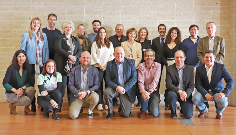 Foto de familia segunda reunión del Comité Técnico del V Congreso Edificios Inteligentes